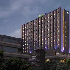 Hotel Express Gurugram Sector 50 By Ihg ****